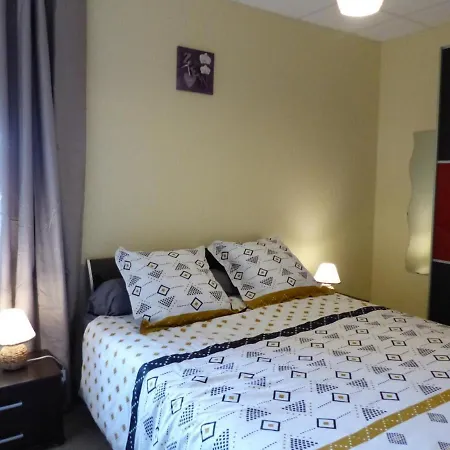 Holiday home Avec Spa, Jeux Et Espace Bien-etre, Ideale Pour Familles Et Groupes Jusqu'a 8 Pers. - Fr-1-489-442 Cressanges