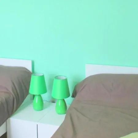 Holiday home Avec Spa, Jeux Et Espace Bien-etre, Ideale Pour Familles Et Groupes Jusqu'a 8 Pers. - Fr-1-489-442 *